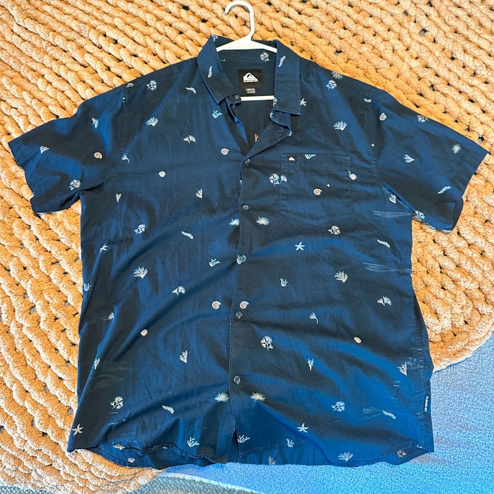 Quiksilver Dark Blue Patterned Shirt